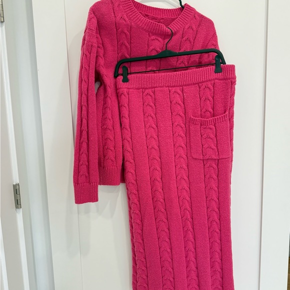 Pink Cable Knit Sweater Set - Picture 1 of 4